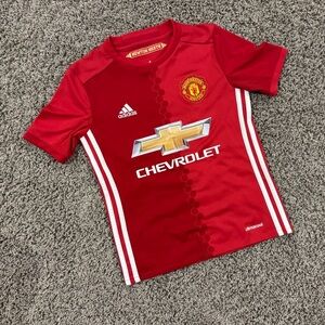 Adidas Kids Red Manchester United Soccer Jersey, size Small 9-10